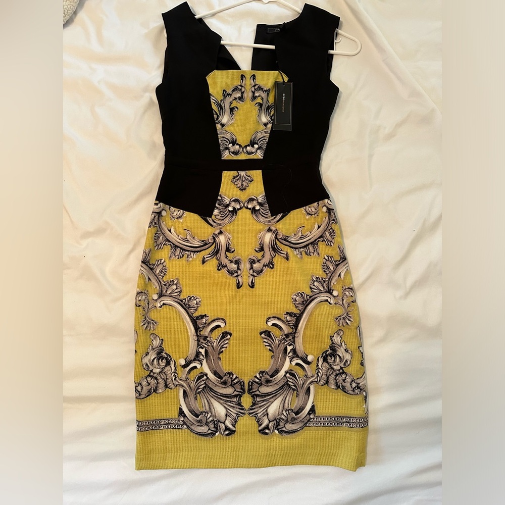 BCBG Maxazria “Pailey” new never worn size 0